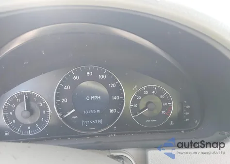 2005 Mercedes-Benz Clk 320 from USA, damaged, VIN WDBTK65J65F117306